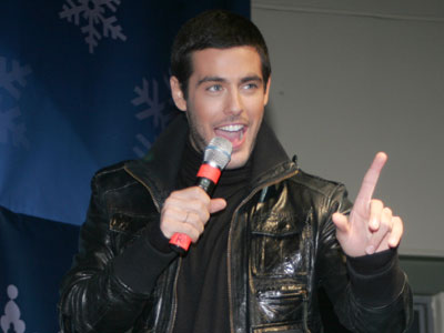 «Είμαι μονογαμικός και θέλω να γίνω μπαμπάς»